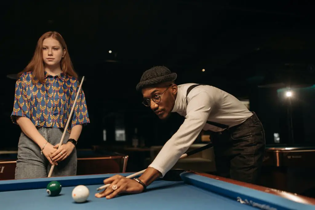 how to play pool like a pro